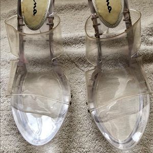 Nina Shoes “Raquel” clear heel size 10